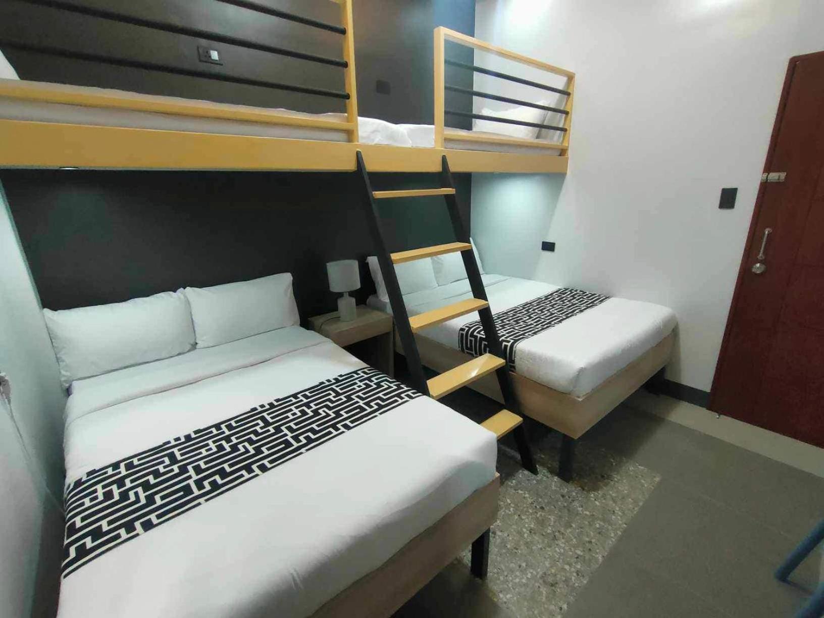 Sands Hotel ناسوجبو المظهر الخارجي الصورة